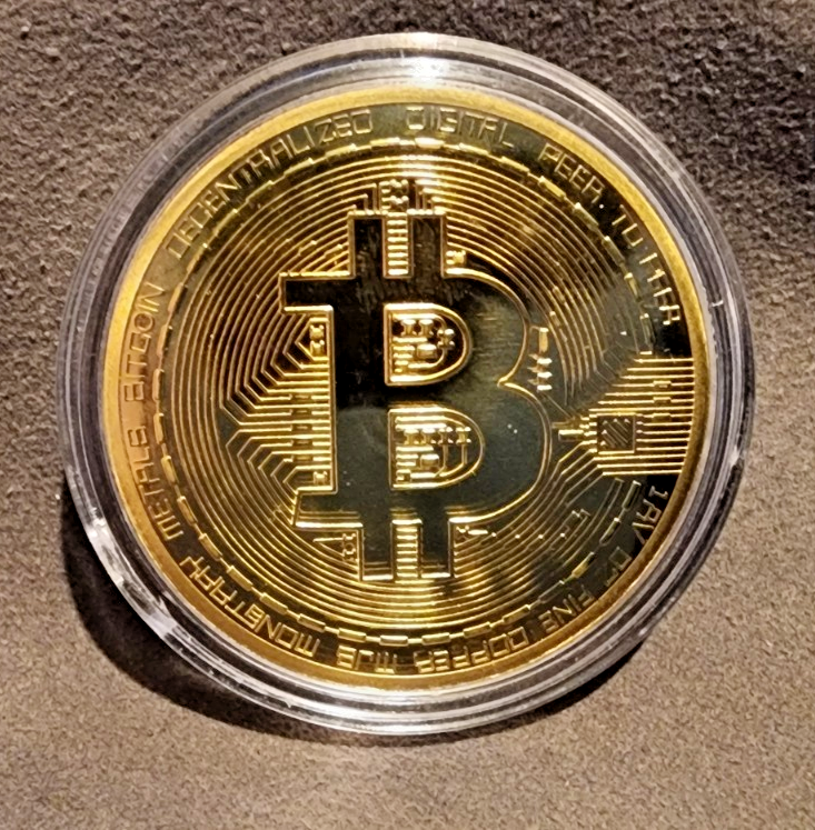 Bitcoin Gold Plated Physical Bitcoin BTC Cryptocurrency Collectible Coin2