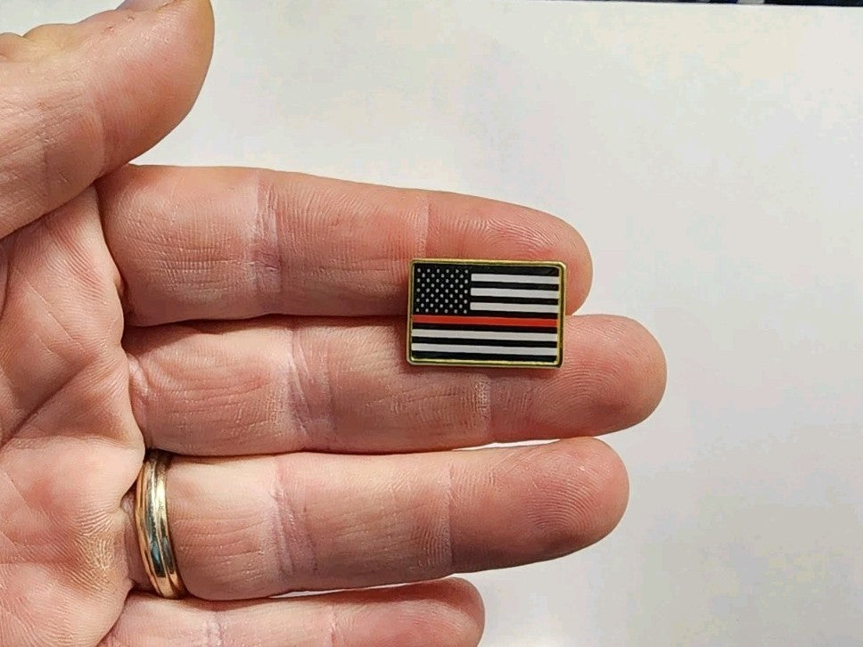 Thin Red Line USA Flag LAPEL PIN Support Firefighters *USA MADE* Fire Department1