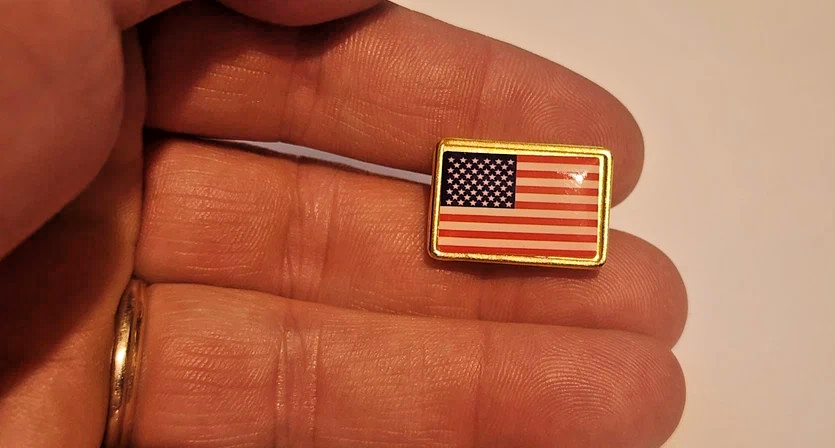 Set Of Three Types Of American Flag Patriotic Flag Lapel/Brooch/Hat Pins3