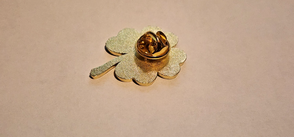 Lucky Four Leaf Clover Green And Gold Enamel Lapel Brooch Hat Pin4