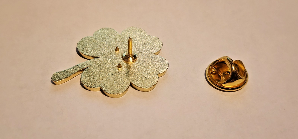 Lucky Four Leaf Clover Green And Gold Enamel Lapel Brooch Hat Pin3