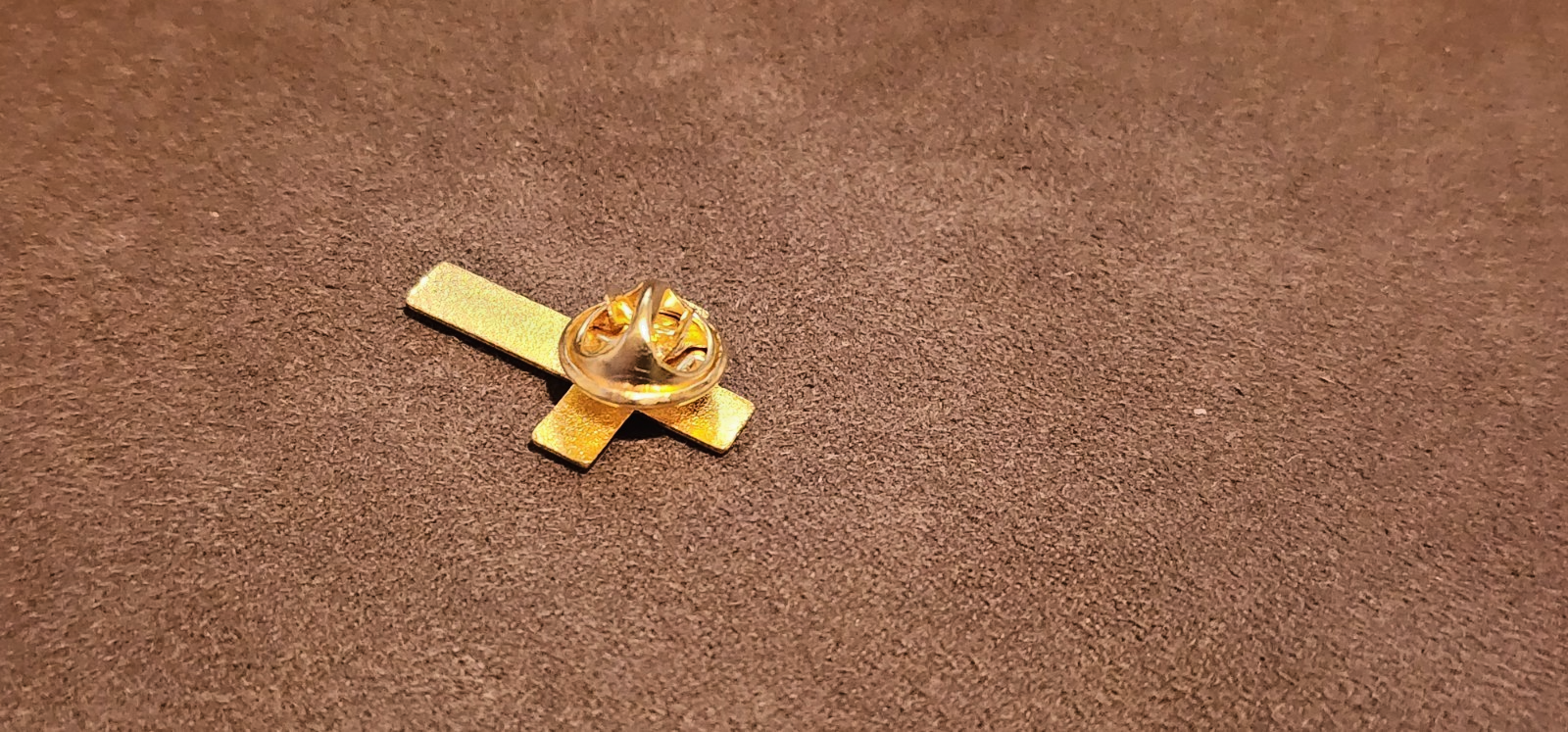 Gold Toned Christian Crucifix Cross Lapel Brooch Hat Pin3
